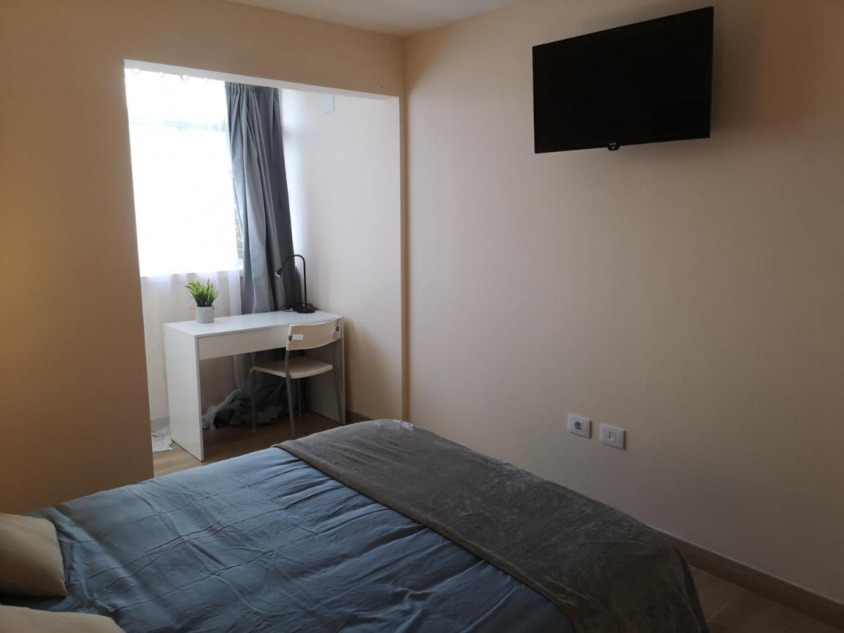 Hostal Mari En La Laguna, Alquiler Habitacion Privada En Hostal, 6 Habitaciones Cerca De La Universidad Y Aeropuerto Norte, 3 Banos Compartidos La Laguna  Luaran gambar