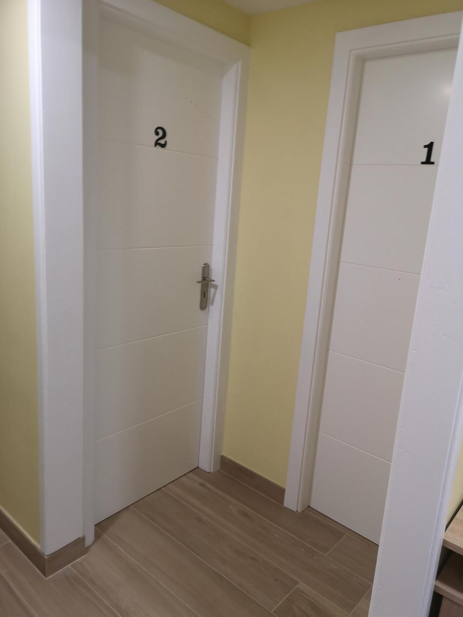 Hostal Mari En La Laguna, Alquiler Habitacion Privada En Hostal, 6 Habitaciones Cerca De La Universidad Y Aeropuerto Norte, 3 Banos Compartidos La Laguna  Luaran gambar